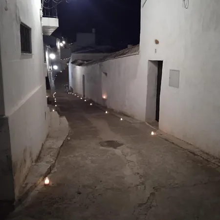 Balcon De La Moreria Con Lena Tatil Evi