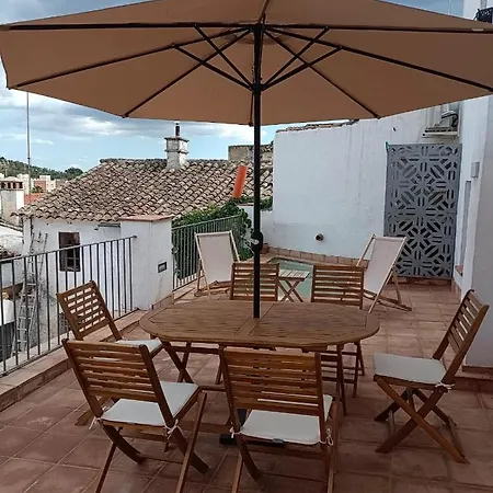 Balcón De La Moreria